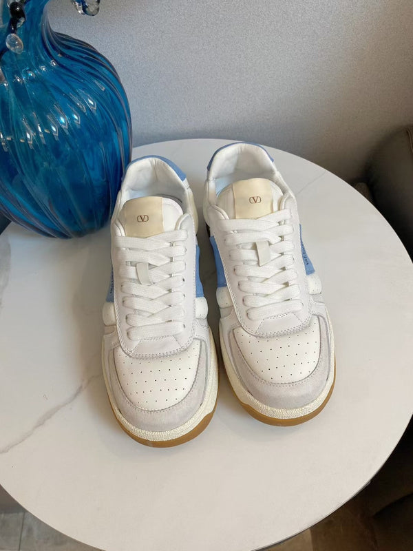 VT 25S Casual Sneakers White Blue Cowhide Suede 563097