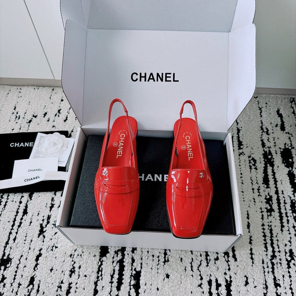 CC AW26 Mocassins Slingback Loafers Red Shiny Leather 942467