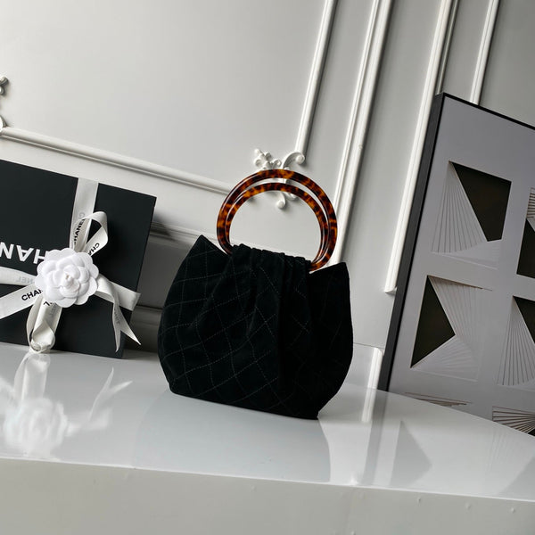 CC 26 Pouch Large 32 Black Tortoiseshell Suede 286192