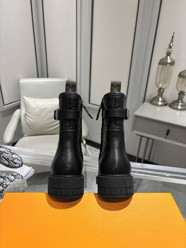 LV Citizen Flat Ranger Boot Black Monogram Cowhide