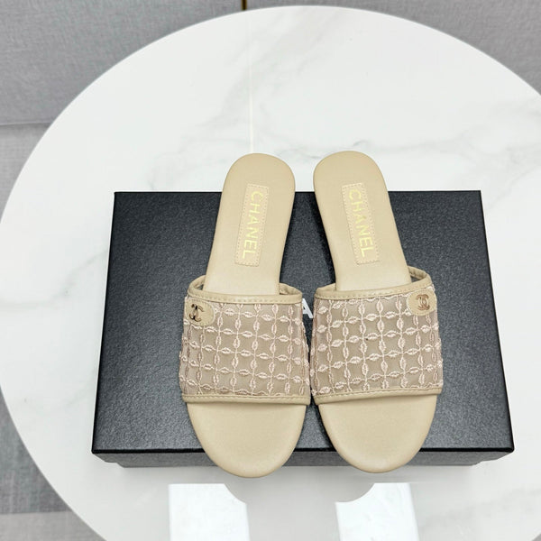 CC 25 Flat Mule Sandals Beige Mesh And Sheepskin 368807