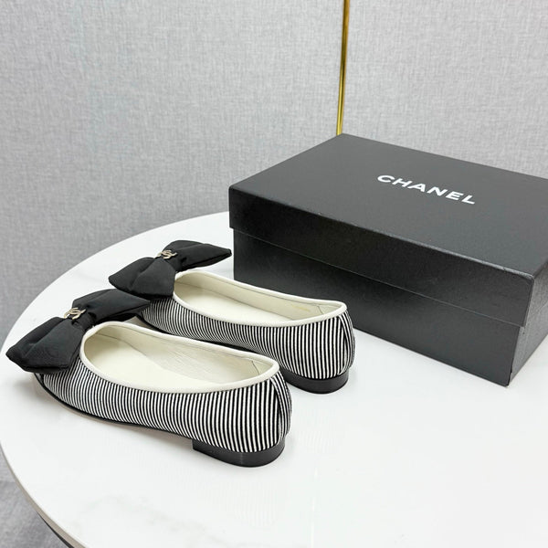 CC 25 Bow Ballet Flats Black White Canvas Striped Pattern And Grosgrain 368809