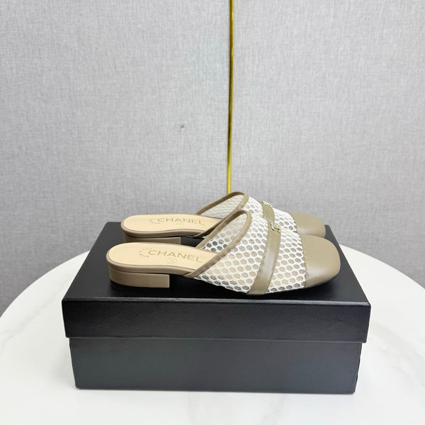 CC 26s Sandal Beige Mesh Sheepskin 639827