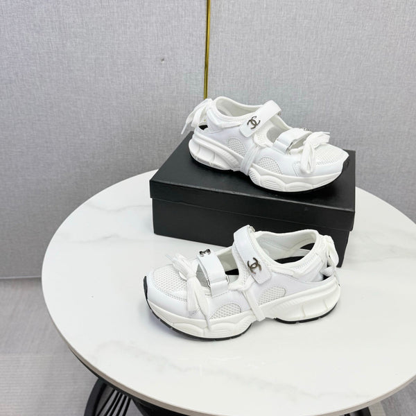 CC 26s Casual Sneakers White Leather Mesh 865835