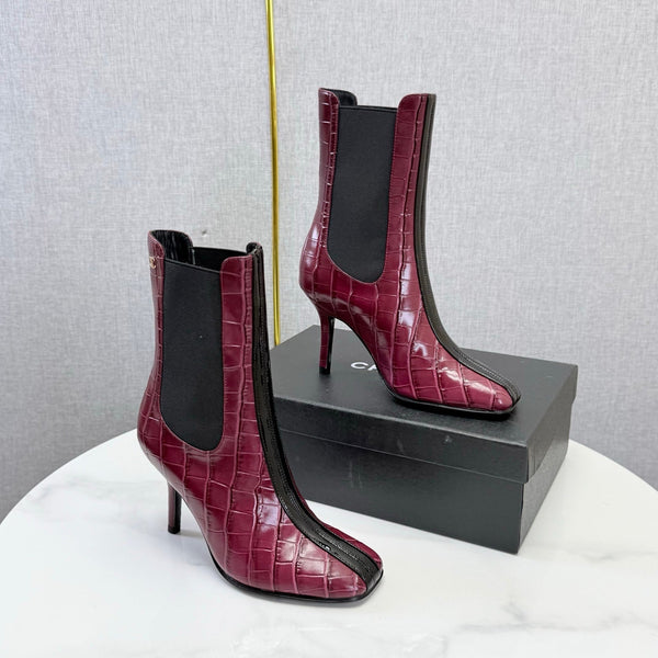 CC 26s Metiers d'Art Boot Burgundy Embossed Leather 904452