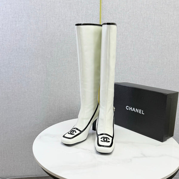 CC 26s Silhouette Long Boots White Black Sheepskin 972809