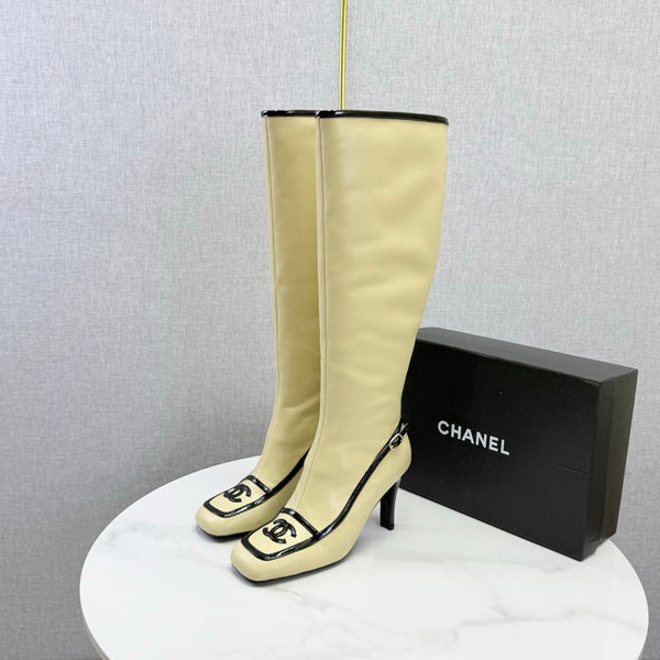 CC 26s Silhouette Long Boots Beige Black Sheepskin 972810