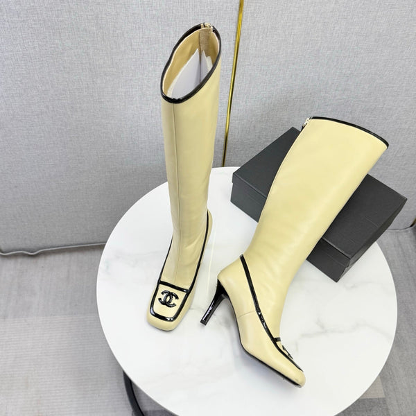 CC 26s Silhouette Long Boots Beige Black Sheepskin 972810