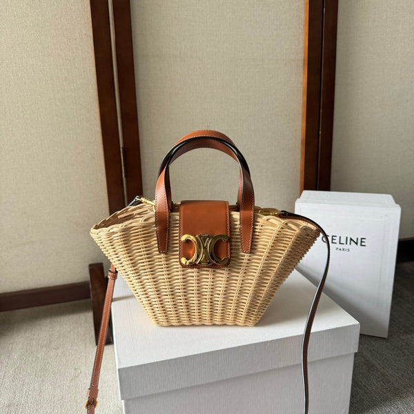 TEEN COUFFIN 32 IN BEIGE WINKER AND BROWN CALFSKIN TRIM