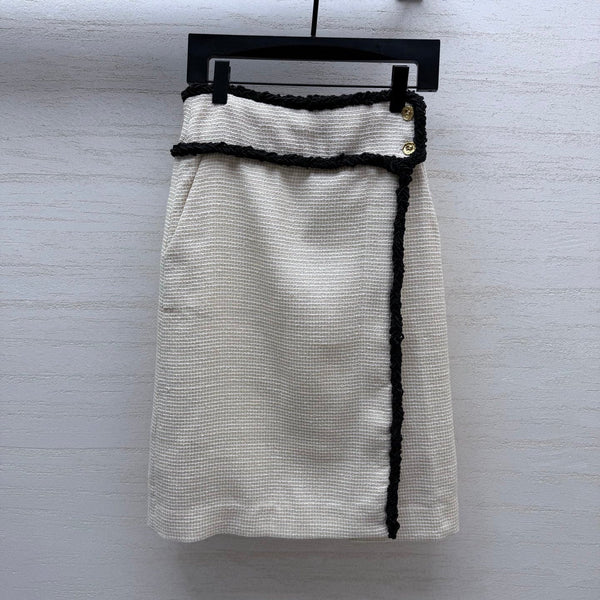 CC Skirt White & Black Tweed 398065