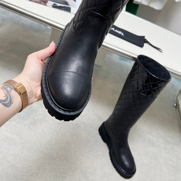 CC Classic Knee High Boots Quited Black Sheepskin 529336