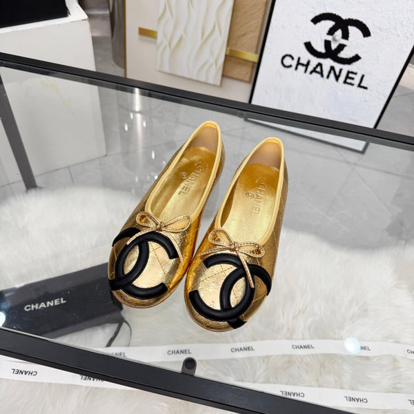 CC 26s Coco Beach Ballet Flats Gold Metalic Leather 872865