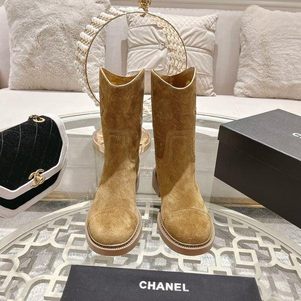 CC Ankle Boots 40mm Light Brown Suede