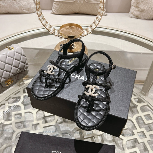 CC 25C Thong Sandal Black Sheepskin 213339