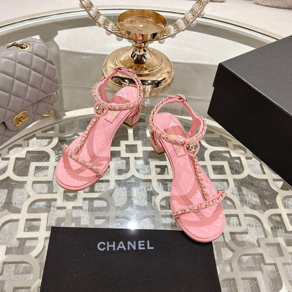 CC 26s Chain T-Strap Charm Sandals 5cm Light Pink Lambskin 736116