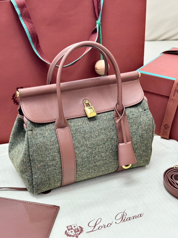 LP Loom L25 Muted Pink Cashmere Calfskin 282242