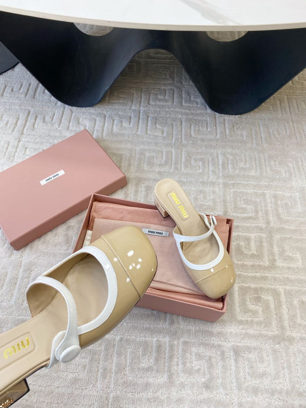Miu Mary Jane Mule Pumps In Beige Glossy Sheepskin