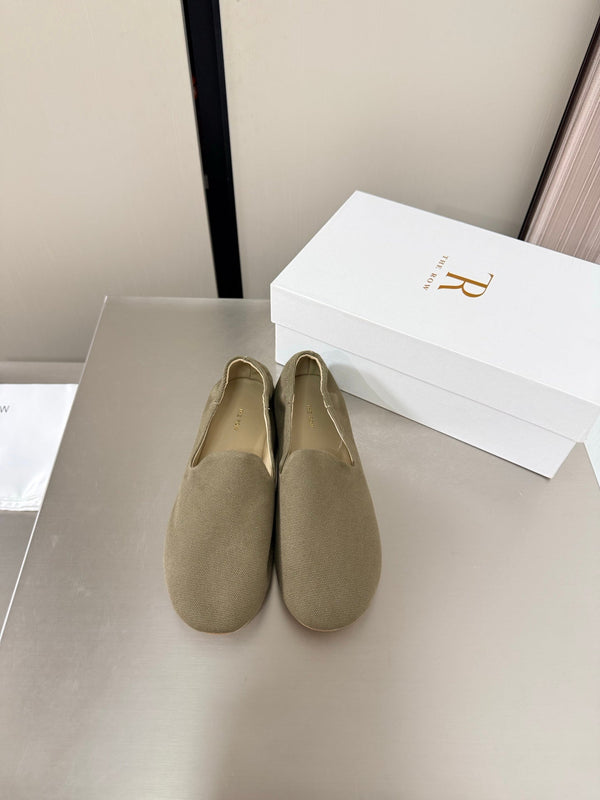 TR Casa Ballet Flat Olive Green Canvas 872477