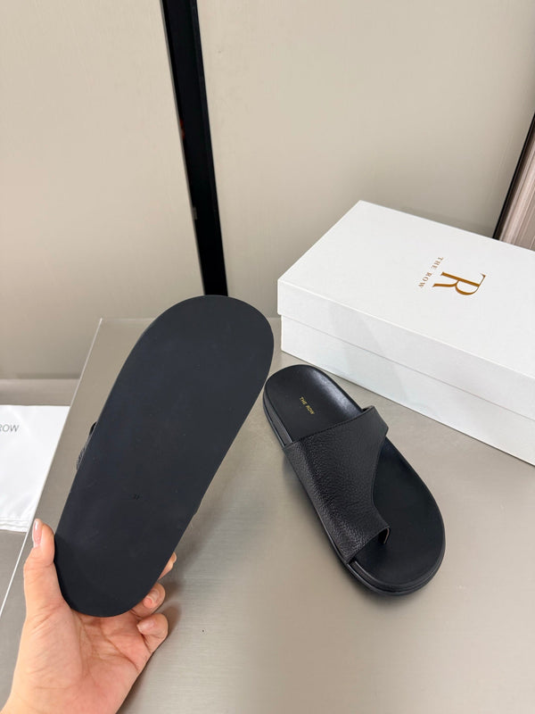 TR Slip-on Sandals Black Cowhide 872484