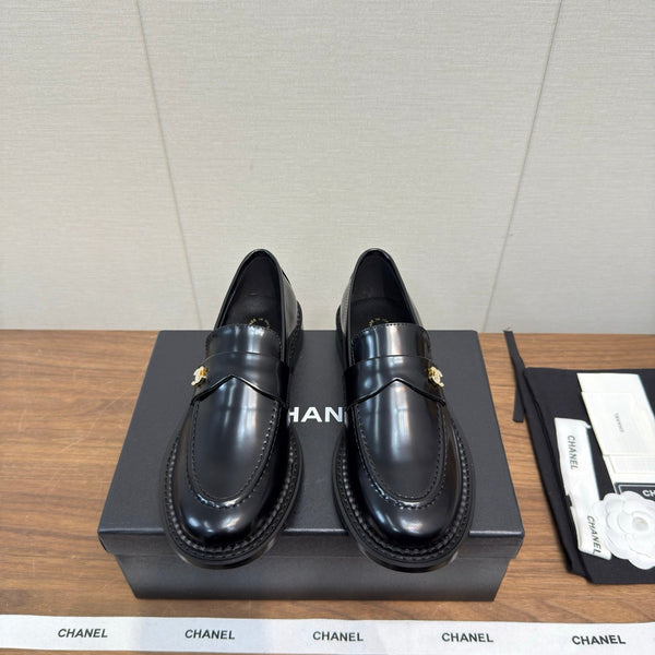 Chanel 2025 Loafer Black Sheepskin 552183
