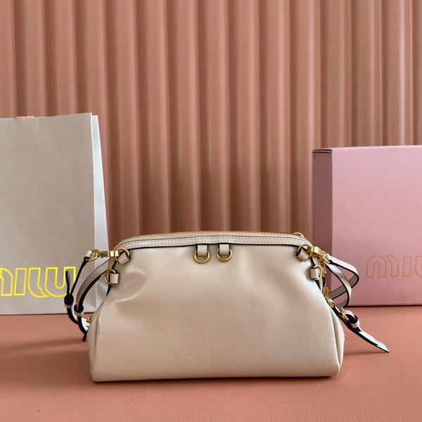 Miu Caprice Clutch Pastel Pink Leather 280754