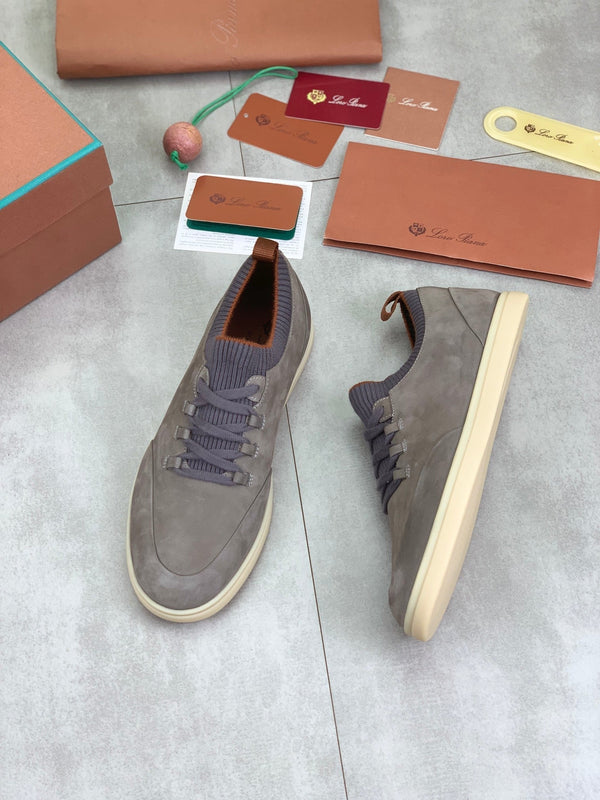 LP SOHO WALK TRAINERS IN LIGHT GRAY SUEDE