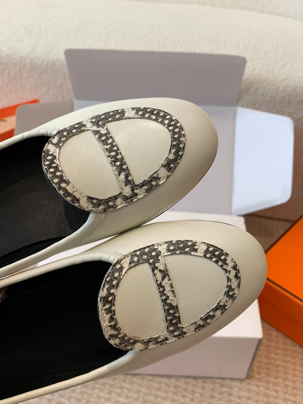HM Ballet Flat In White Lambskin 997871