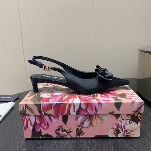 DC 25 Bow Slingback Pumps Black Silk And Sheepskin 381616