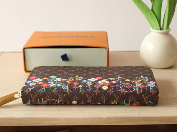 LVxTM Zippy Wallet Brown Monogram Flower Motifs Canvas