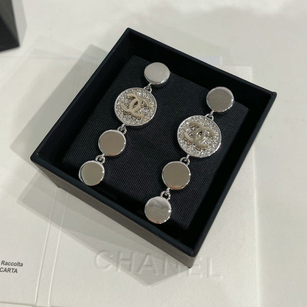 CC 26FW Gorgeous Sliver Earrings 011