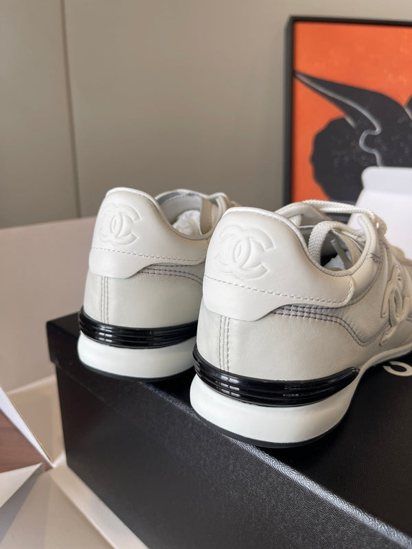CC 26ss Low-Top Sneaker Ivory Leather 623165