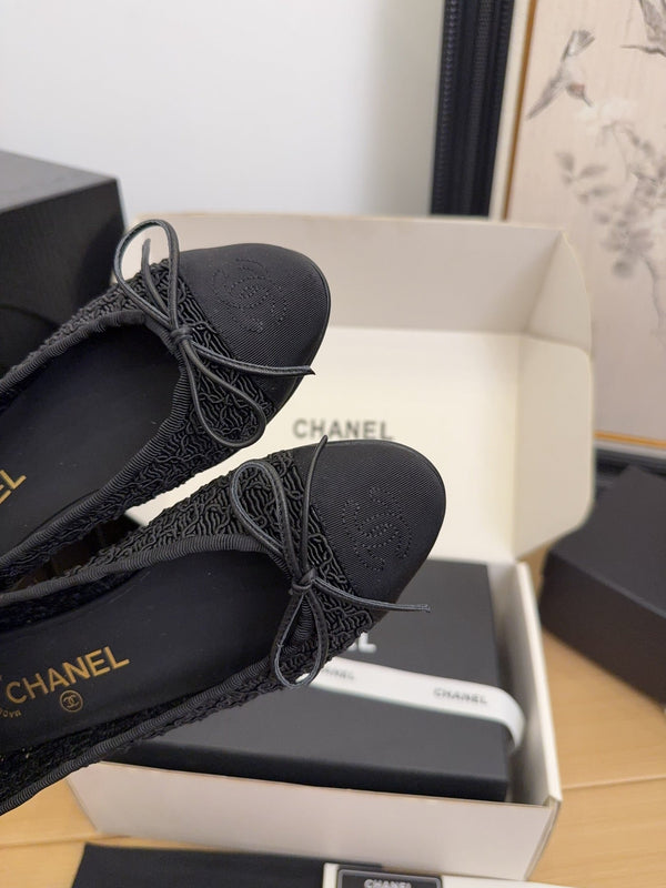 CC 25 Ballet Flats Black Mesh Fabric Black Grosgrain 277708
