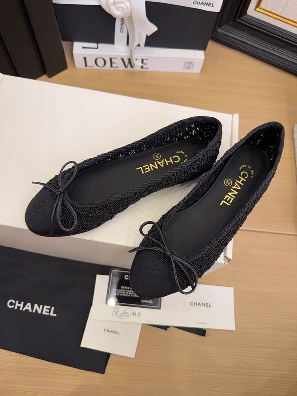 CC 25 Ballet Flats Black Mesh Fabric Black Grosgrain 277708