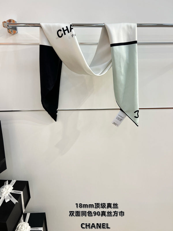 CC Scarf 90x90 White Ivory Red Black Silk Twill 204024