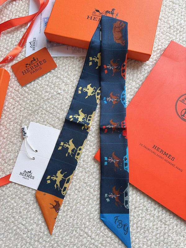HM 26s Scarf 86 In Silk 309600