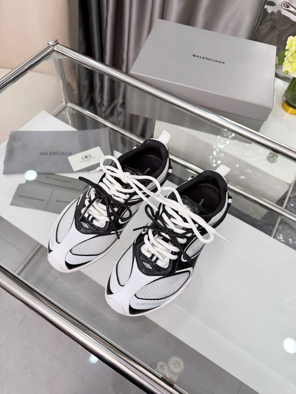 Balenciaga Monday Sneakers Black White Mesh TPU 714949