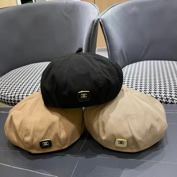 BERET HAT IN BLACK CORDUROY 429844