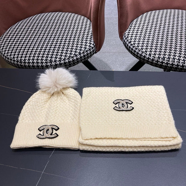 CC Hat Scarf Set Light Beige Cable Knit Fur 481803