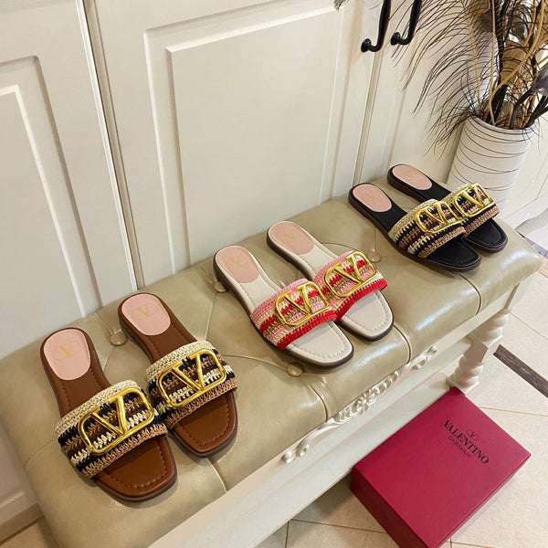 Vlogo Signature Slide Sandal 10mm With Crochet Embroidery