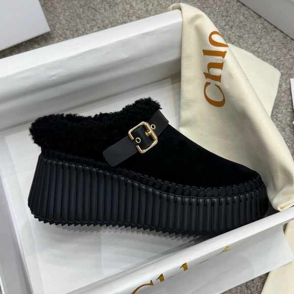 Chloe Nama Shearling-Lined Mule Black Suede 523135