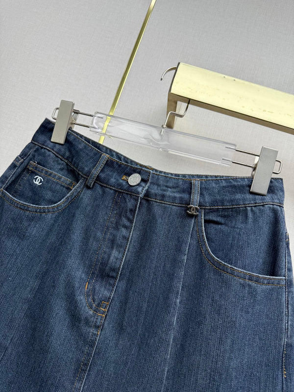 CC Fall Winter 2026 Fishtail Skirt Dark Blue Denim 421784