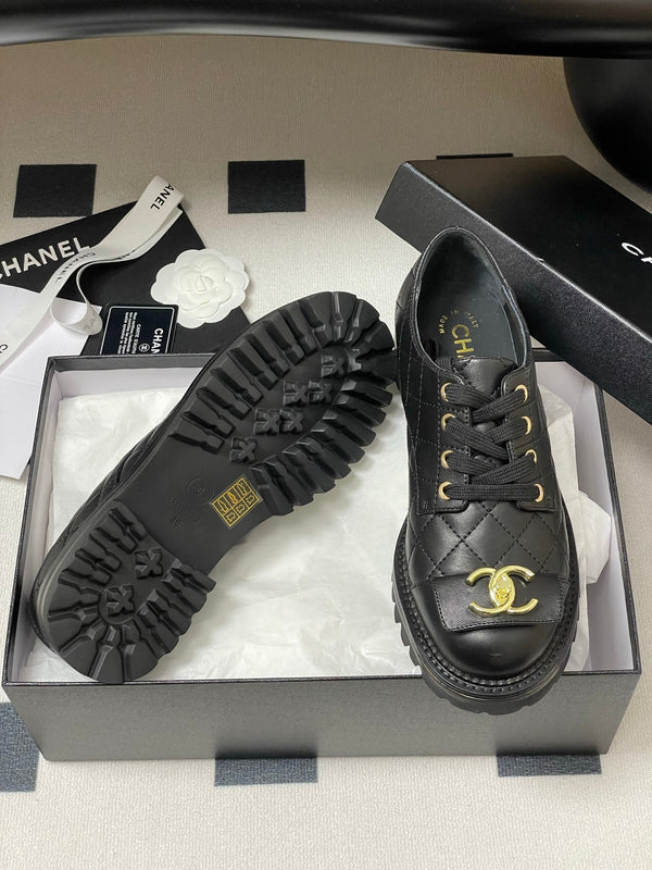 25K Double C Buckle Thick-Soled 25mm Loafer Black Lambskin 247709
