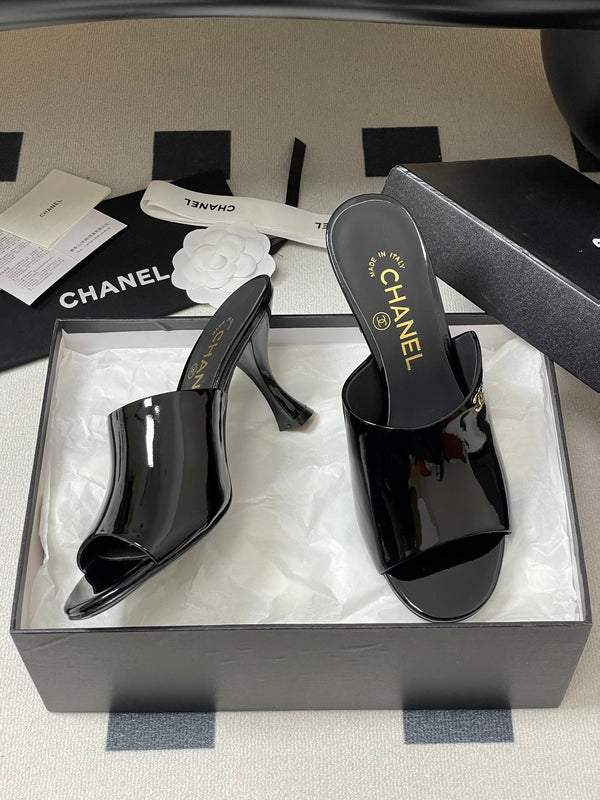 CC 26 Fish Mouth Honey High Heel Slippers 85mm Black Patent Leather 319760
