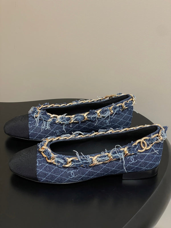 Chanel 25A Ballet Flats Big Chain Double C Dark Blue Denim Sheepskin 393816