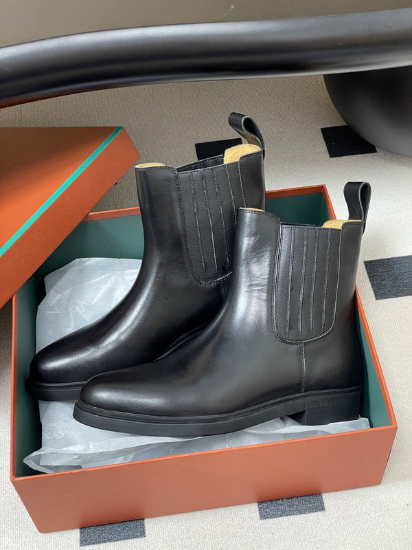 LP 25 Short Boot Black Cowhide 534657