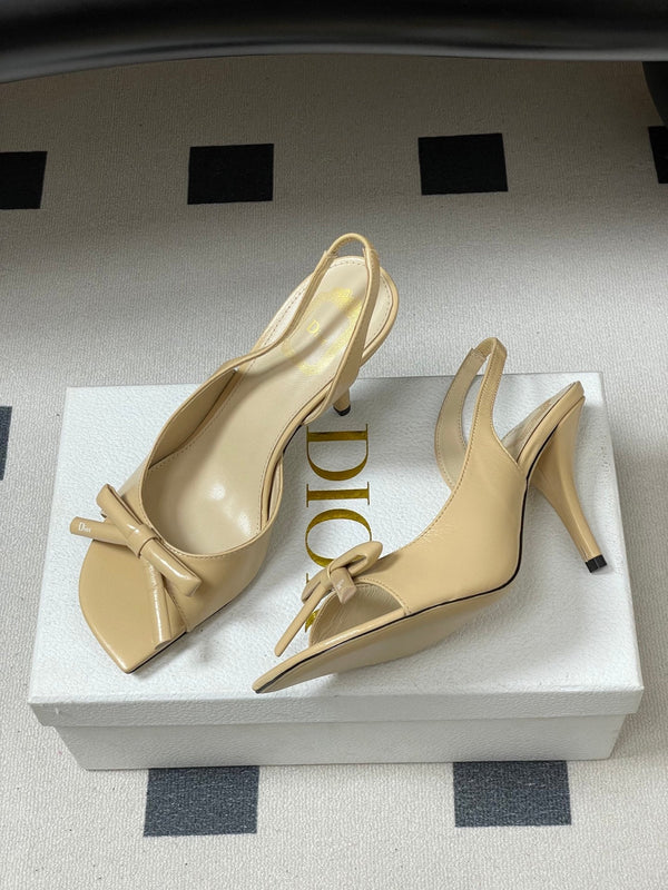 CD 26 Slingback 85 Beige Patent Leather 593607