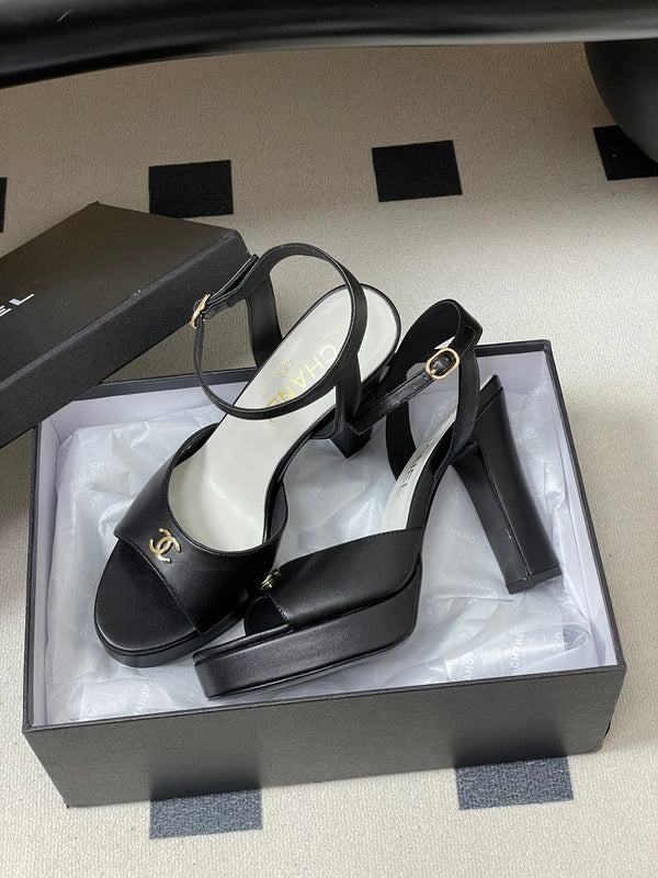 CC 26SS Platform Sandals 120mm Black Double C Sheepskin 632572
