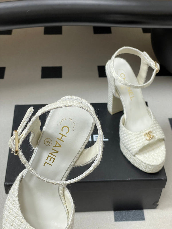 CC 26SS Platform Sandals 120mm White Double C Tweed 632569