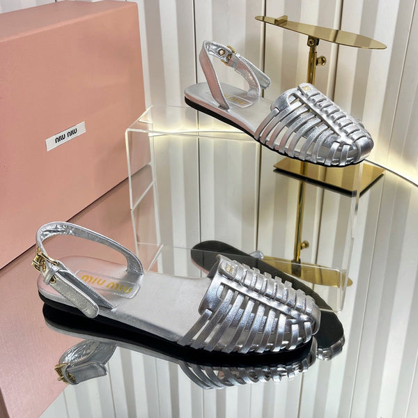Miu 26s Slingback Sandals In Silver Calfskin