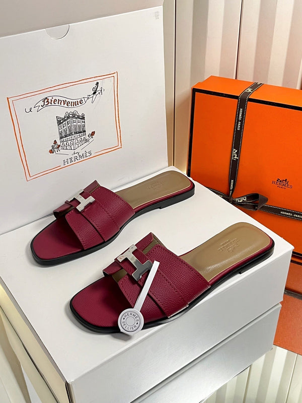 HM 26s Oran Sandals In Burgundy Epsom Calfskin Silver Hardware